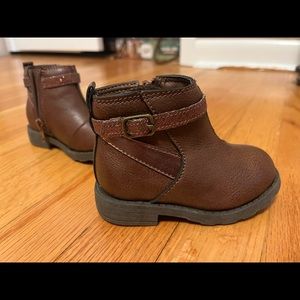 Toddler Girls Carter’s Darcy Brown Boot-size 5